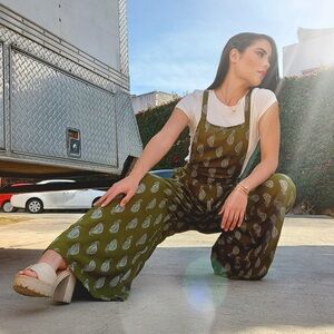 Earthbound Green Paisley Print Romper Overalls Jumpsuit Sz XL